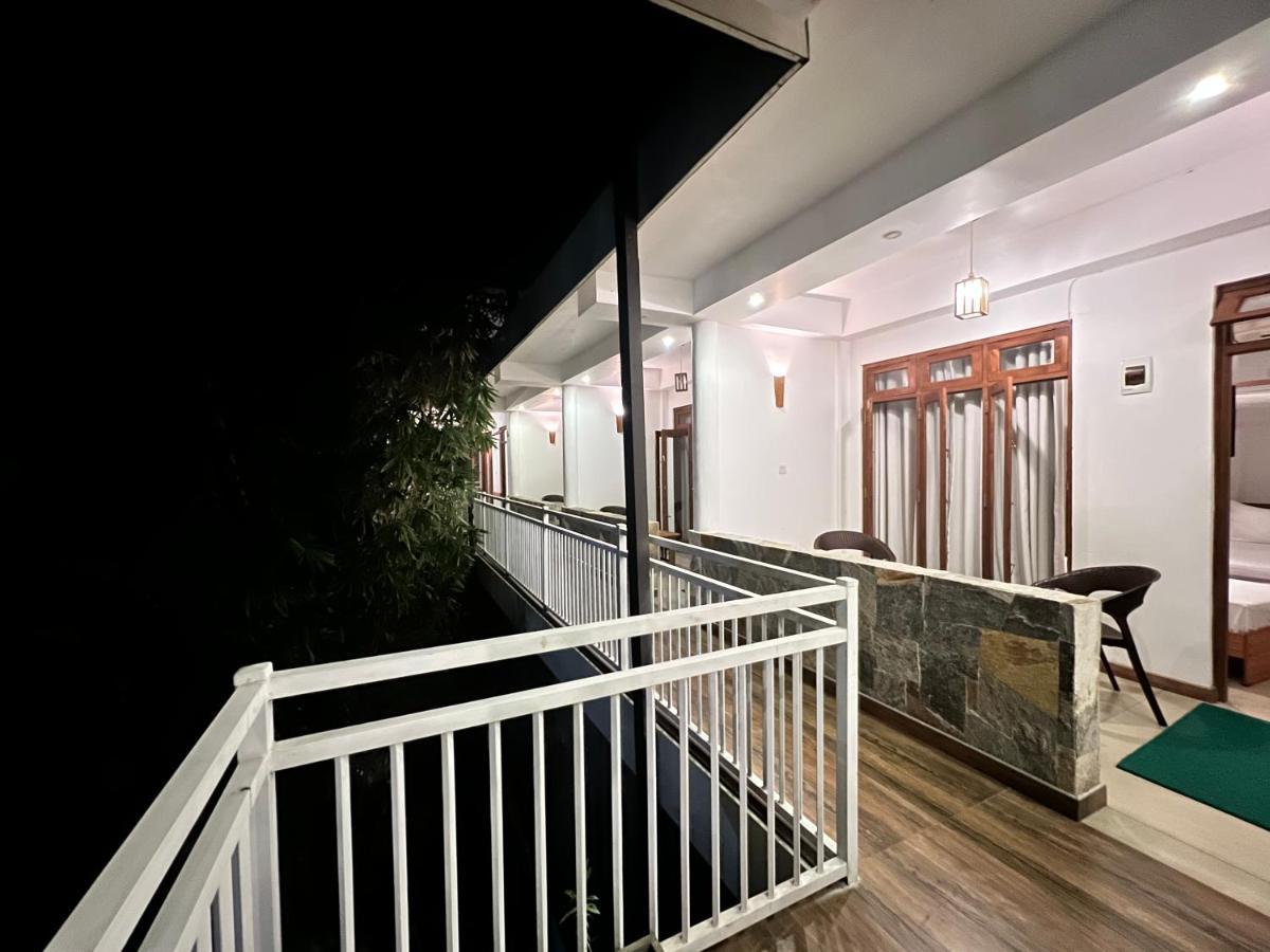 Heavens Holiday Resort Tennekumbura Экстерьер фото