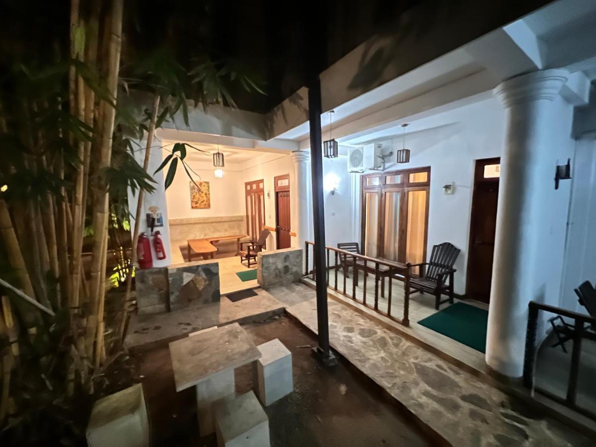 Heavens Holiday Resort Tennekumbura Экстерьер фото