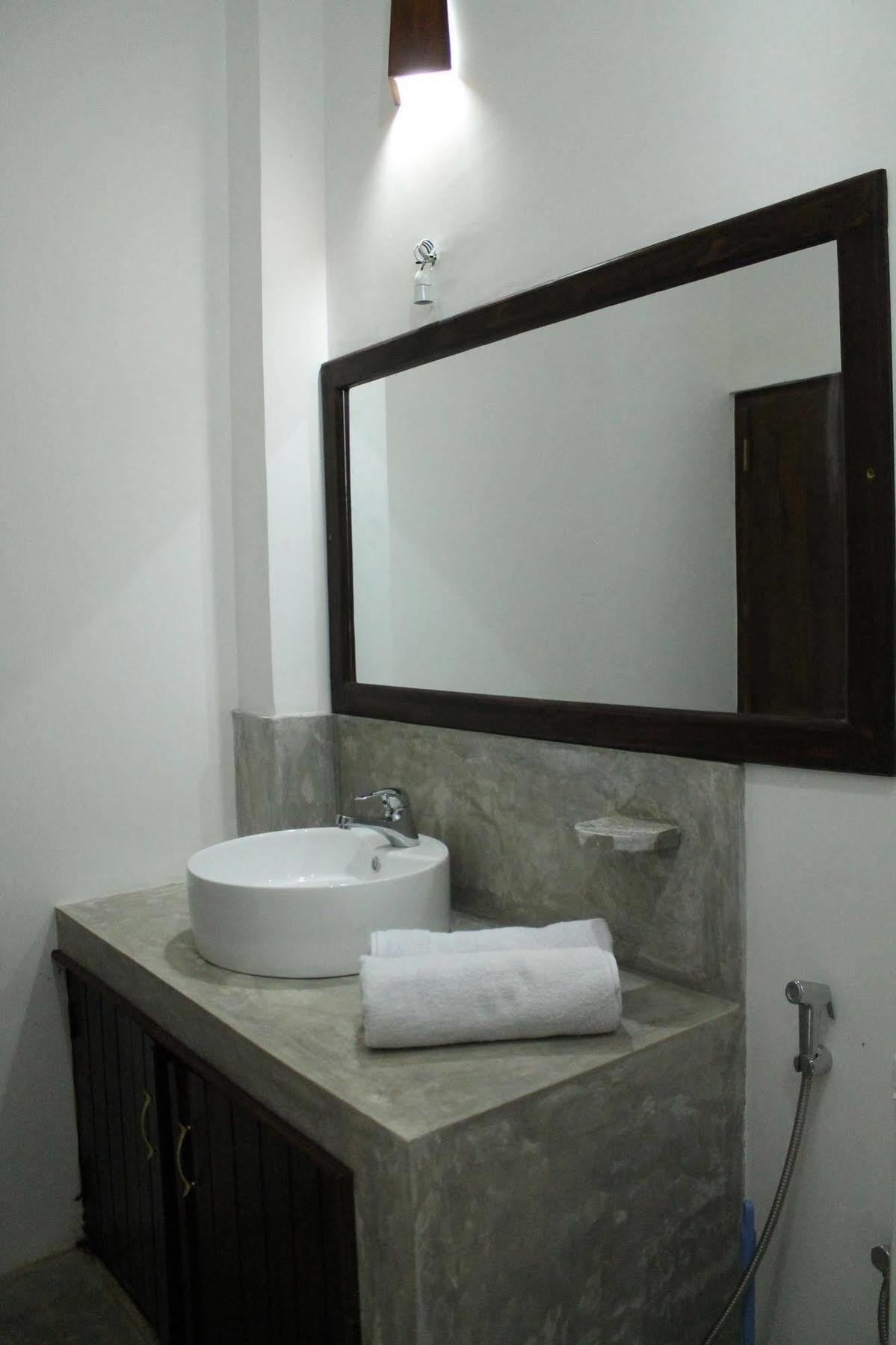 Heavens Holiday Resort Tennekumbura Экстерьер фото